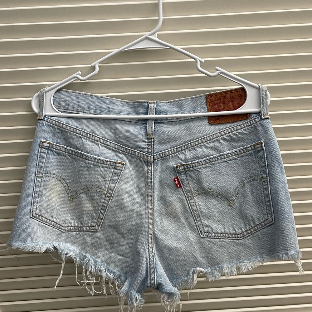 Womens Levi shorts